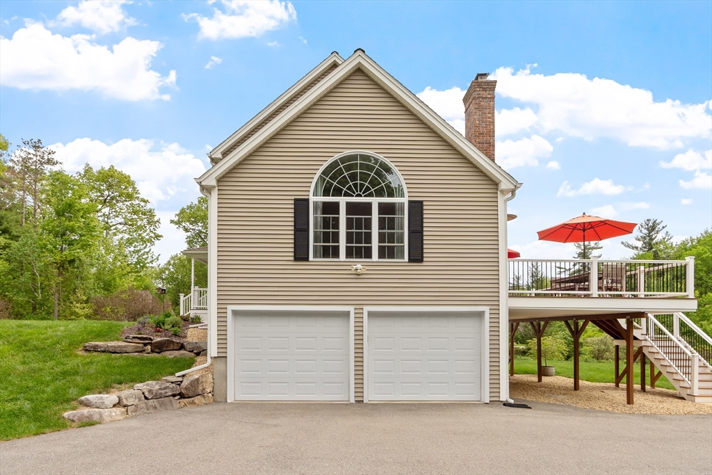 571 Northfield Road Lunenburg, MA 01462 - Photo 25 of 32
