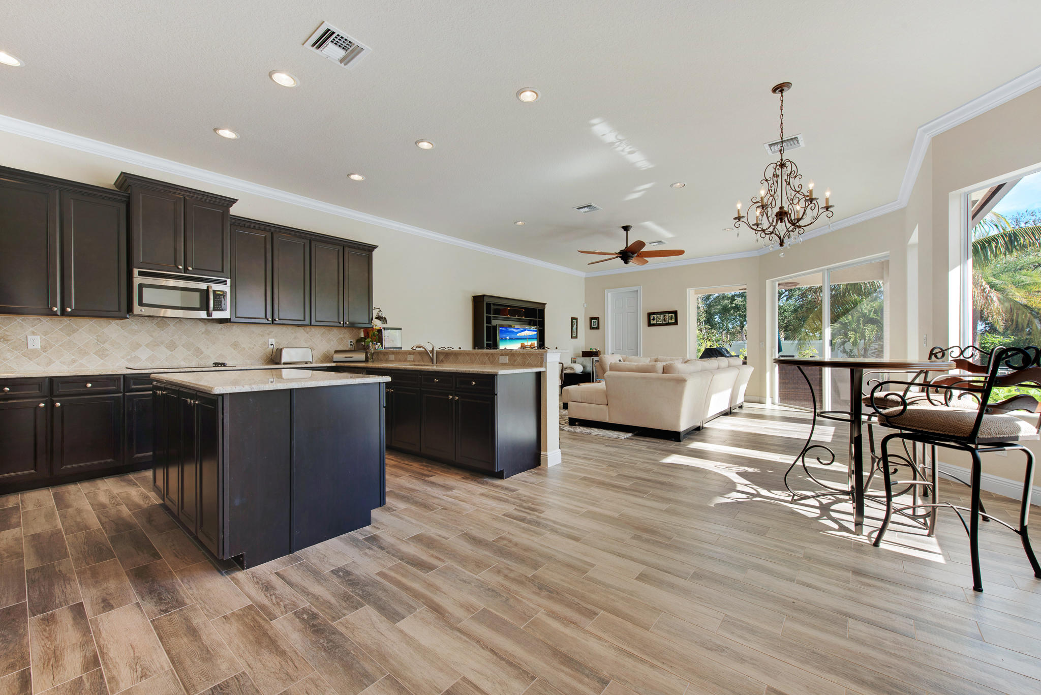 467 Rudder Cay Way Jupiter, FL 33458 - Photo 5 of 37 467-Rudder-Cay-Way-Jupiter-MKH_9293