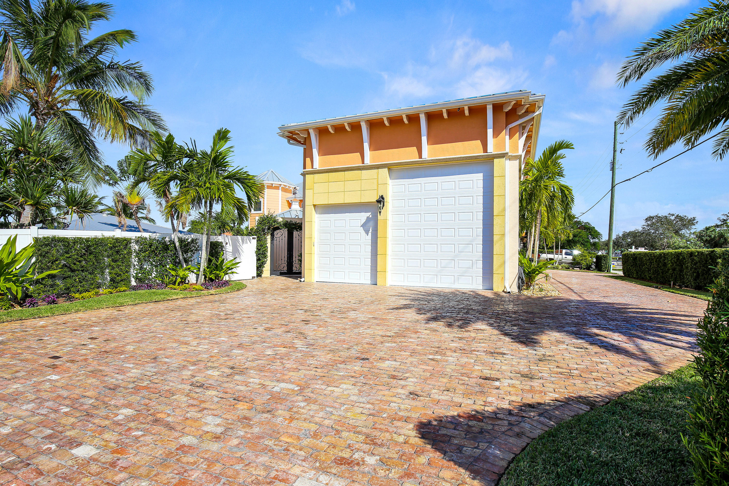 311 Center Street Jupiter, FL 33458 - Photo 29 of 30 Room For Motor Coach, 14ft Garage Door