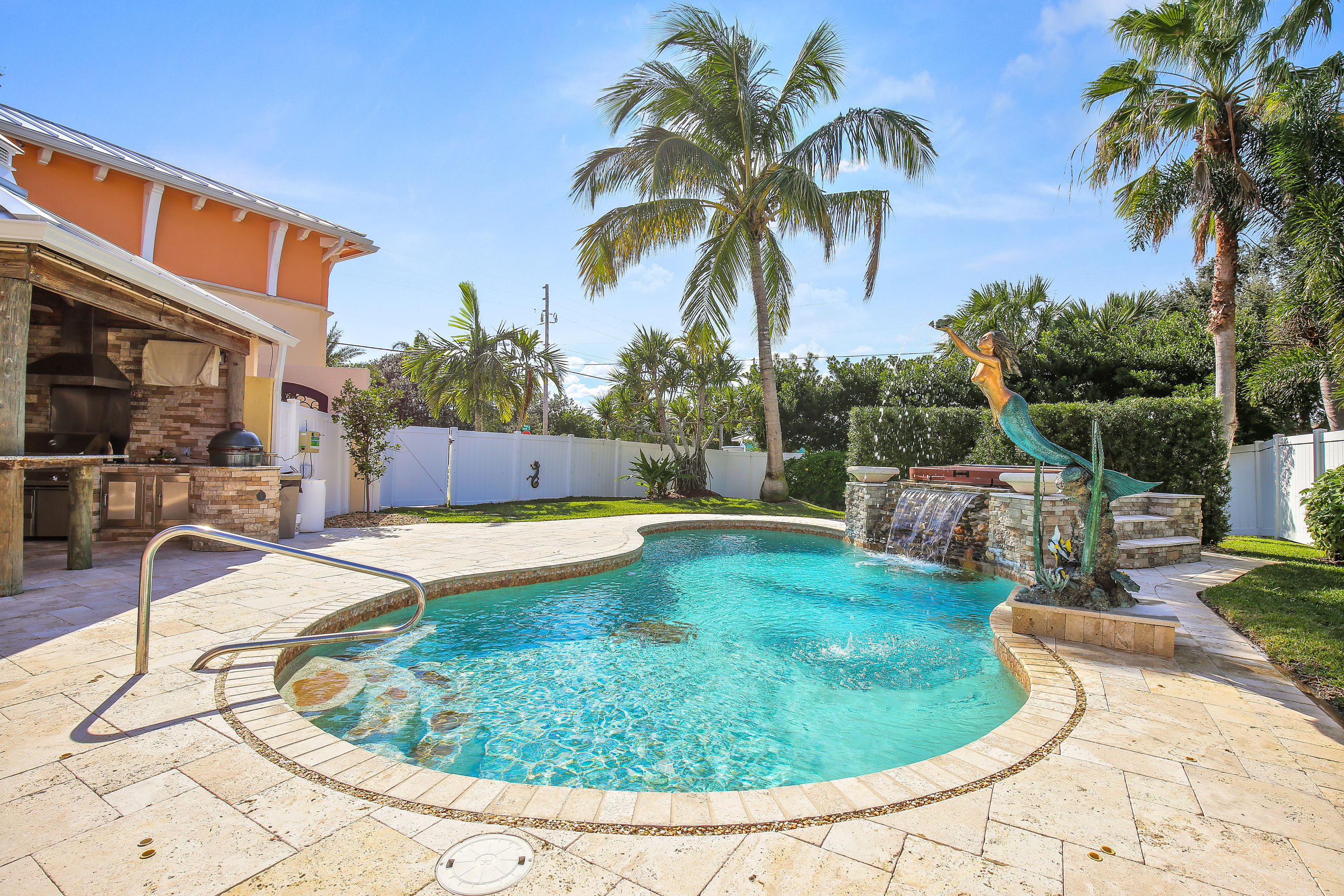 311 Center Street Jupiter, FL 33458 - Photo 4 of 30 Pool W/ Jacuzzi & Waterfalls
