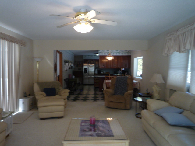 166 Kittredge Road Pittsfield, MA 01201 - Photo 4 of 12 Family Room