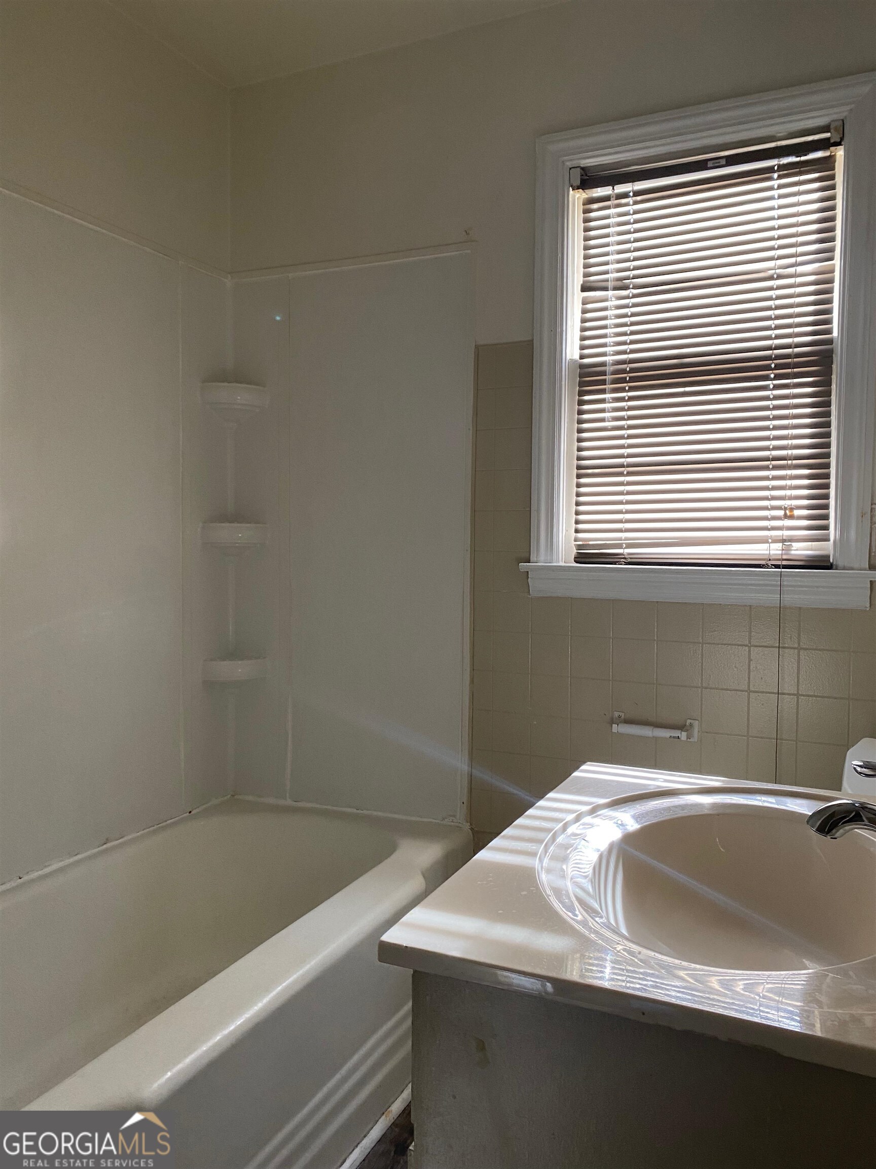 202 Academy Street Byron, GA 31008 - Photo 7 of 9