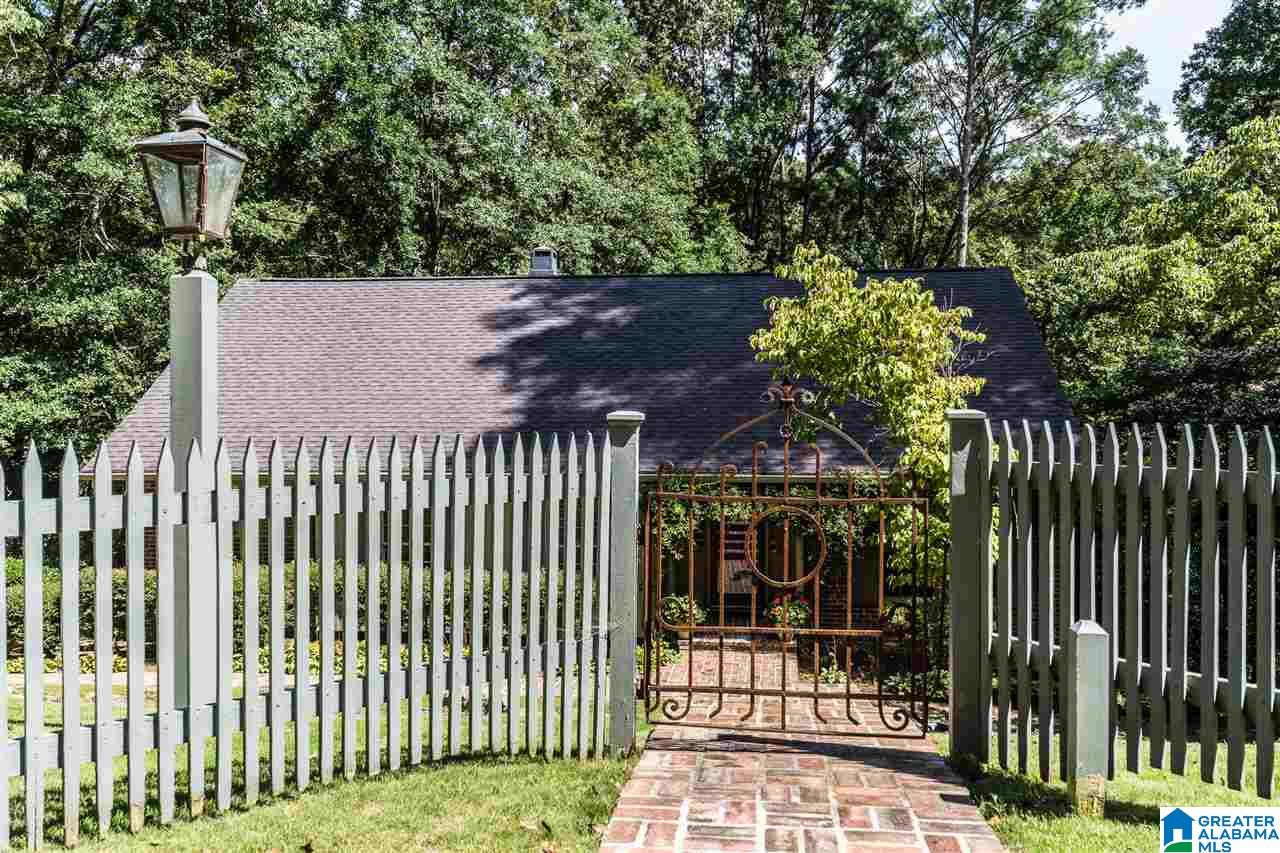 4209 Harpers Ferry Road Birmingham, AL 35213 - Photo 3 of 44