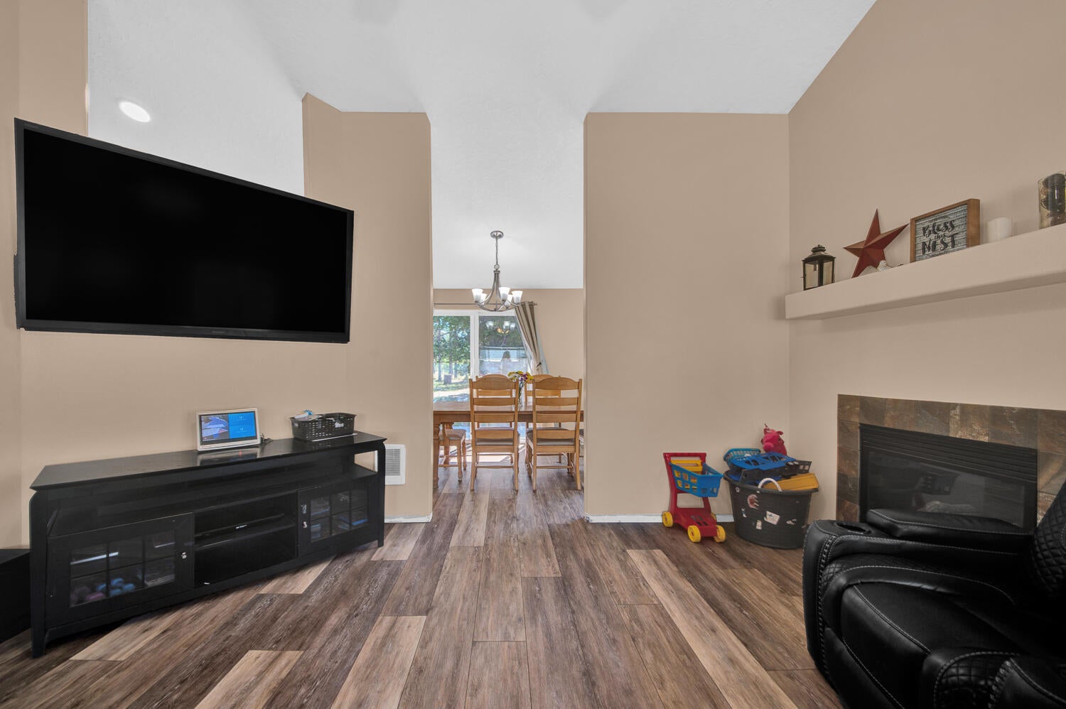55678 Snow Goose Road Bend, OR 97707 - Photo 11 of 42 55678SnowGoose-19