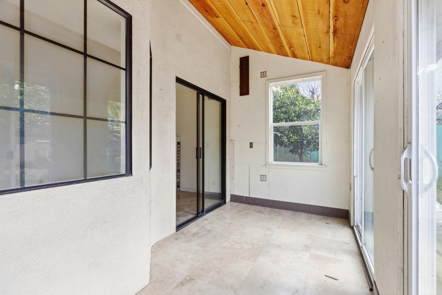 2400 Walnut Grove Way Modesto, CA 95355 - Photo 18 of 38