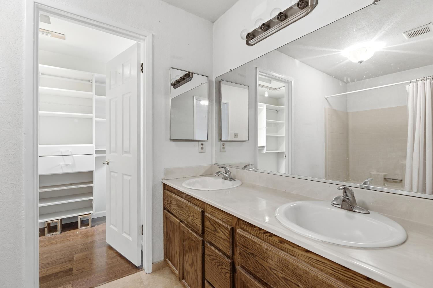 2400 Walnut Grove Way Modesto, CA 95355 - Photo 24 of 38