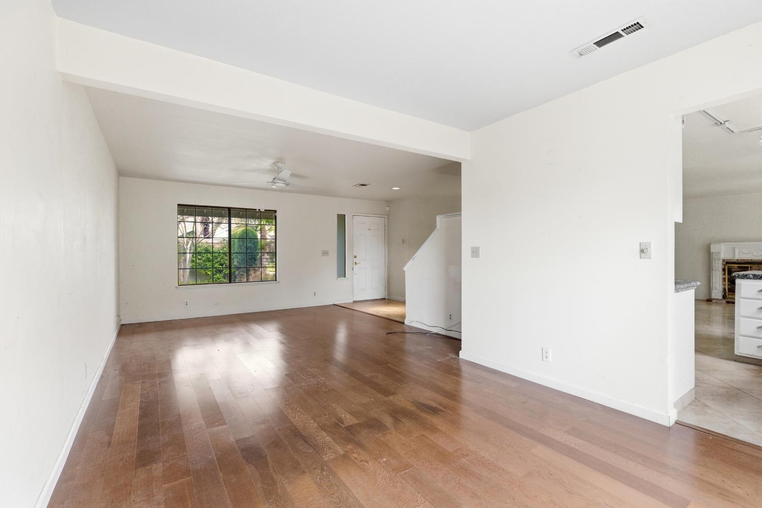 2400 Walnut Grove Way Modesto, CA 95355 - Photo 9 of 38