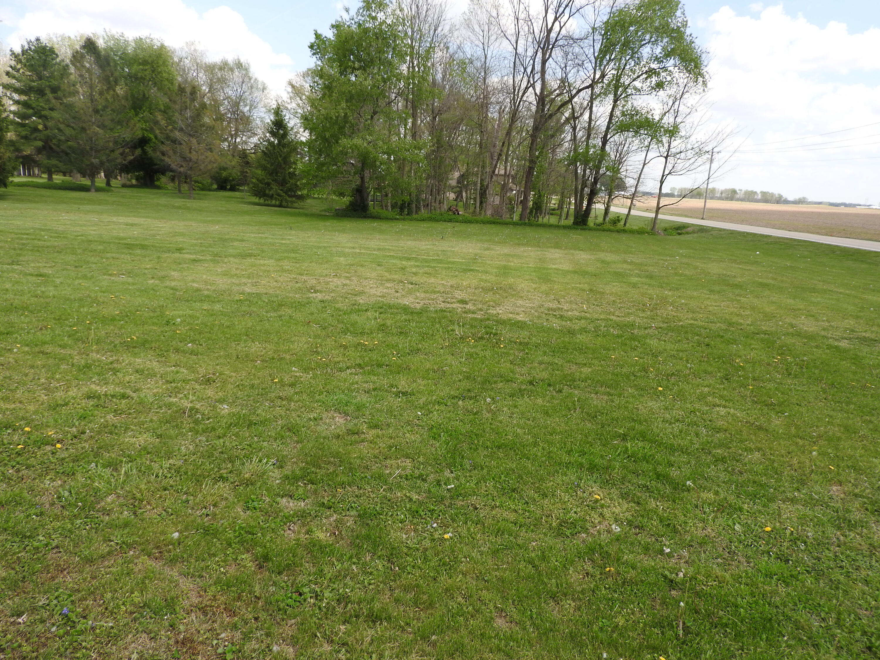 2105 East Loy Road Piqua, OH 45356 - Photo 3 of 26