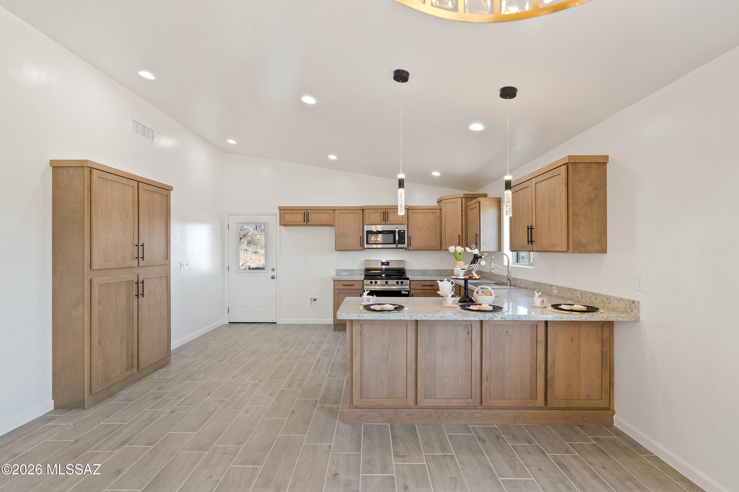 1651 Camino Escualo Rio Rico, AZ 85648 - Photo 6 of 12