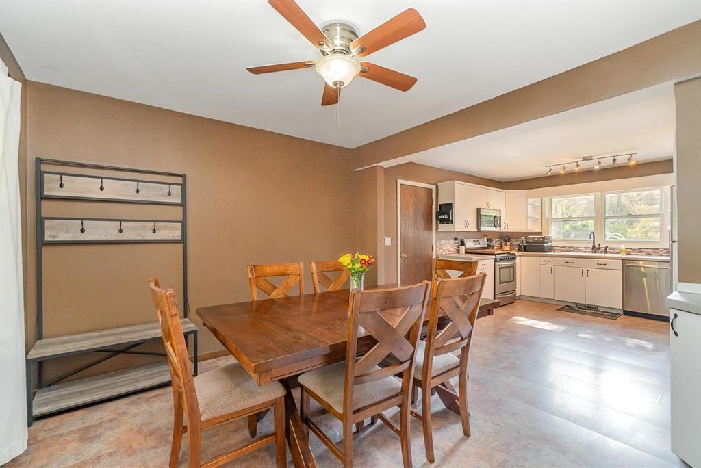 511 Columbia Road Midland, MI 48640 - Photo 11 of 36 Gallery Image 11
