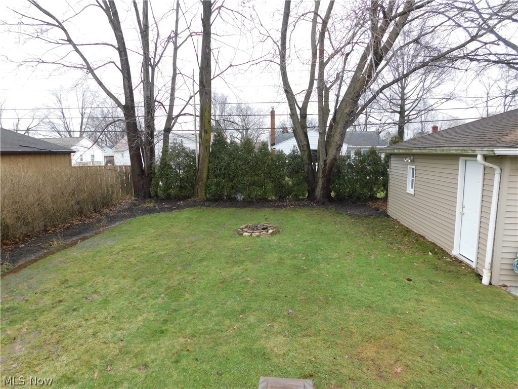 1781 Bellingham Road Cleveland, OH 44124 - Photo 3 of 4 Gallery Image 3