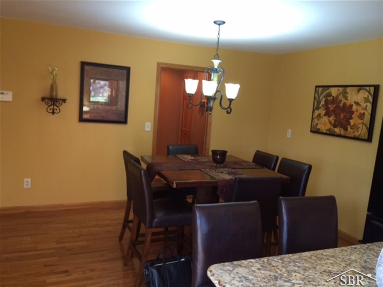 6644 McCarty Road Saginaw, MI 48603 - Photo 9 of 15 large eating area