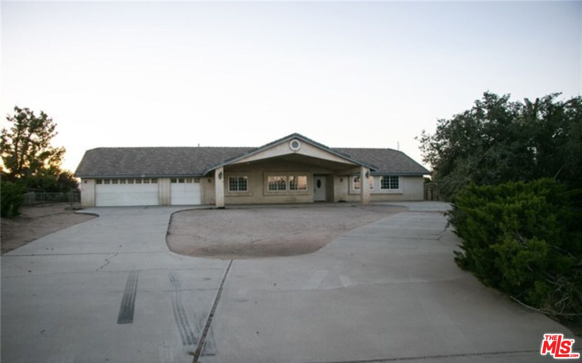 7510 Rodeo Road Oak Hills, CA 92344 - Photo 3 of 11