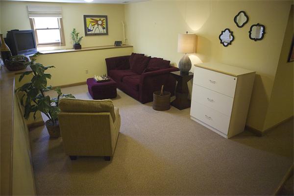 99 Glendale Road Sharon, MA 02067 - Photo 19 of 29 Gallery Image 19