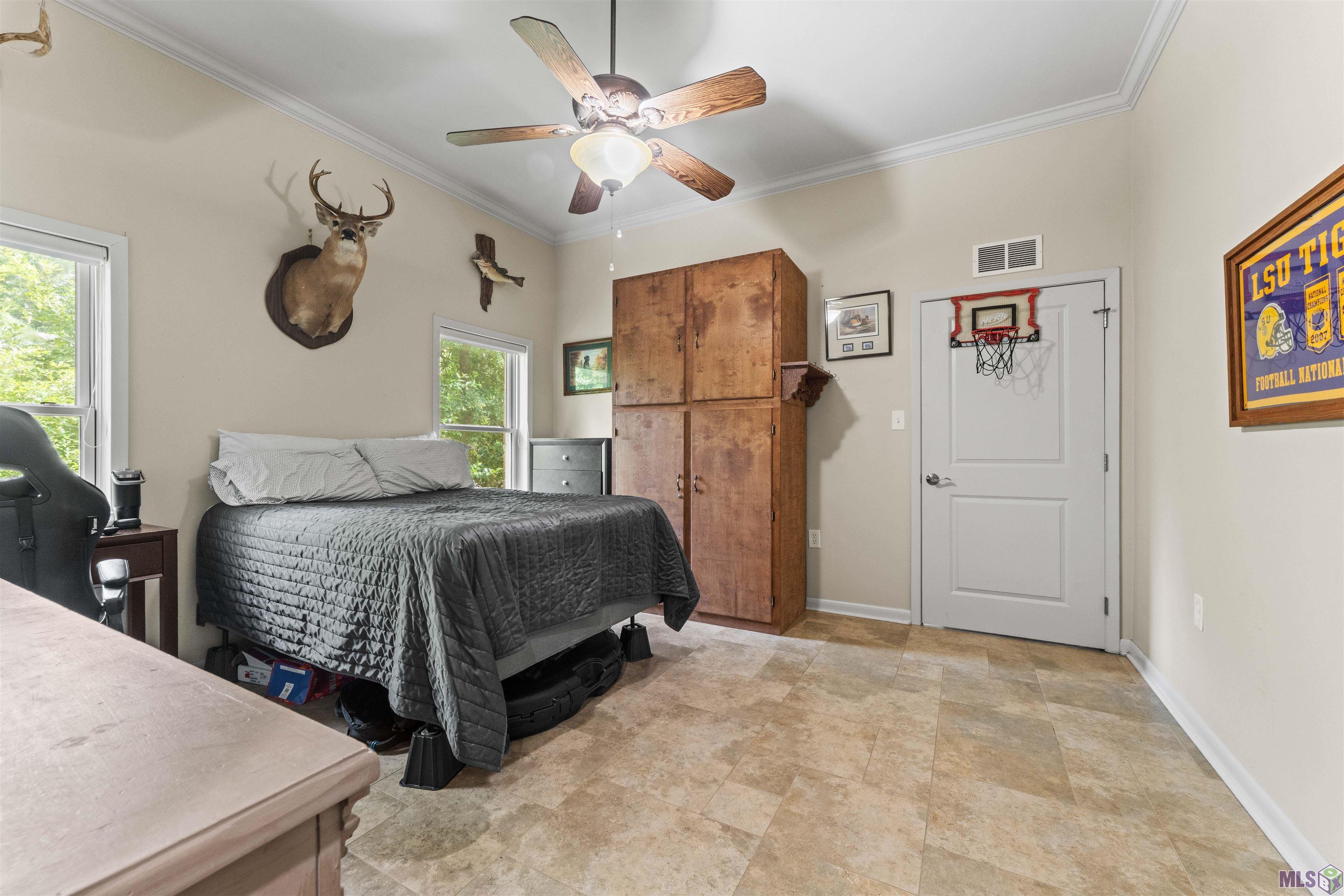8733 Island Road St. Francisville, LA 70775 - Photo 10 of 35 Bedroom