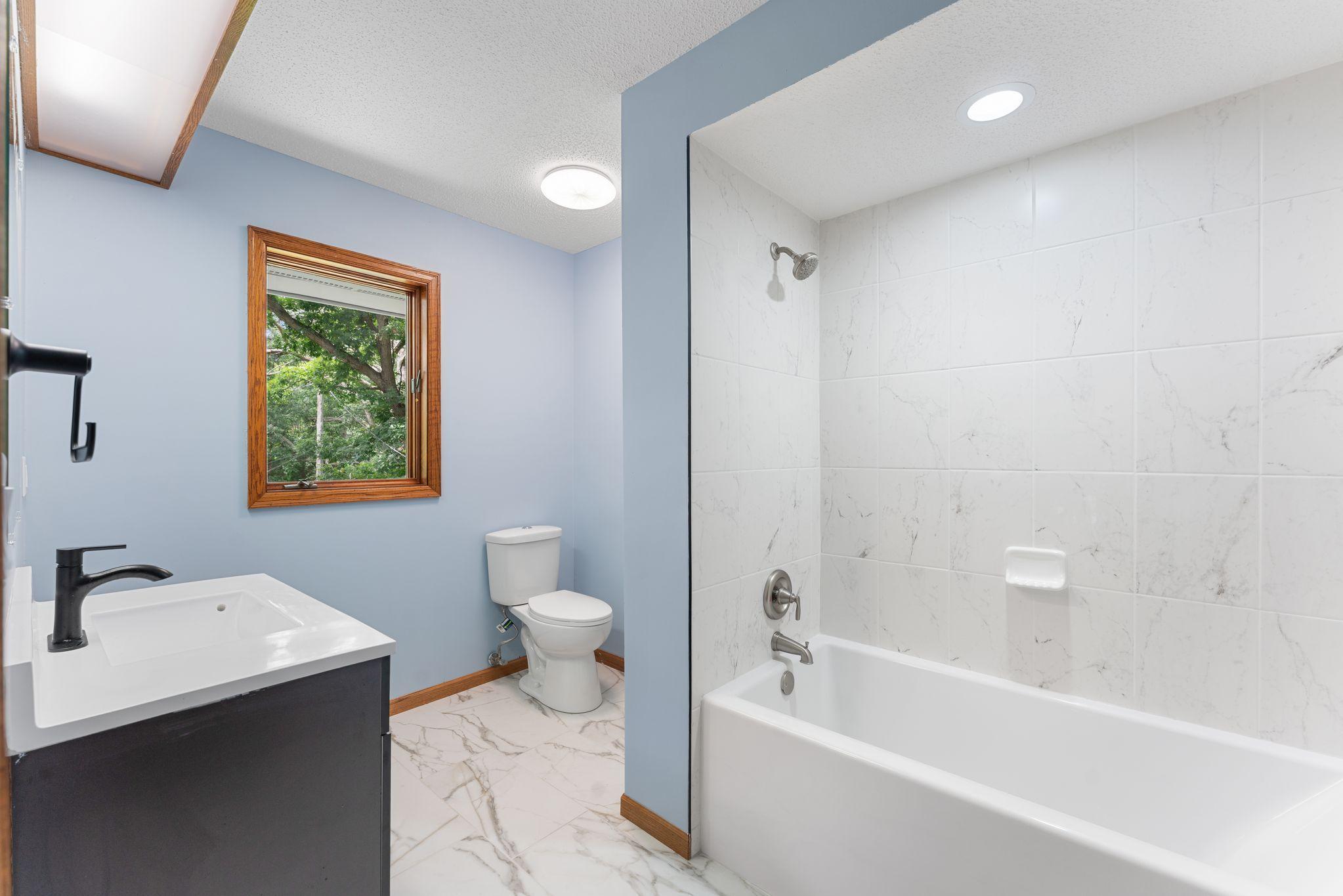 2020 Arcade Street Maplewood, MN 55109 - Photo 30 of 56