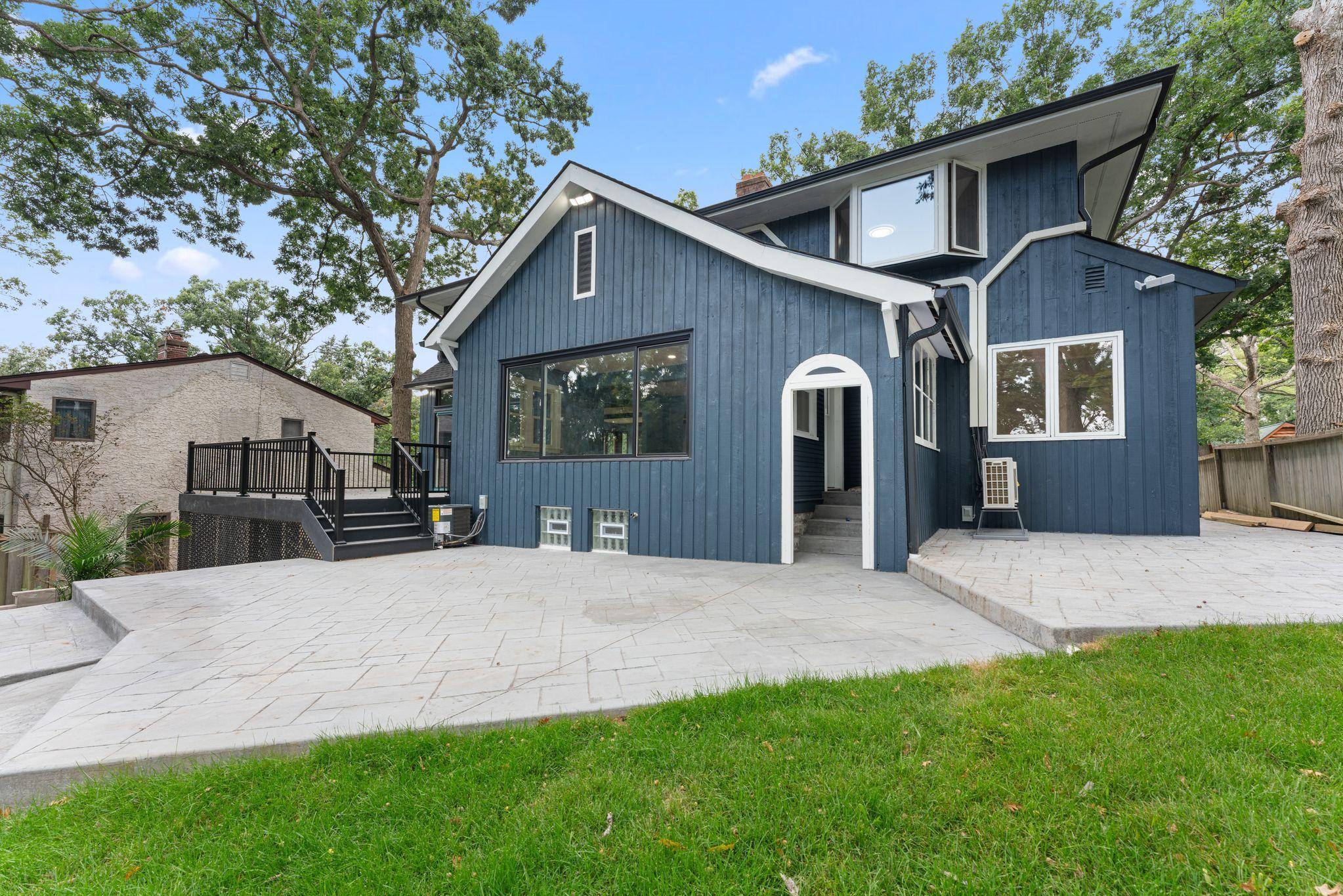 2020 Arcade Street Maplewood, MN 55109 - Photo 33 of 56