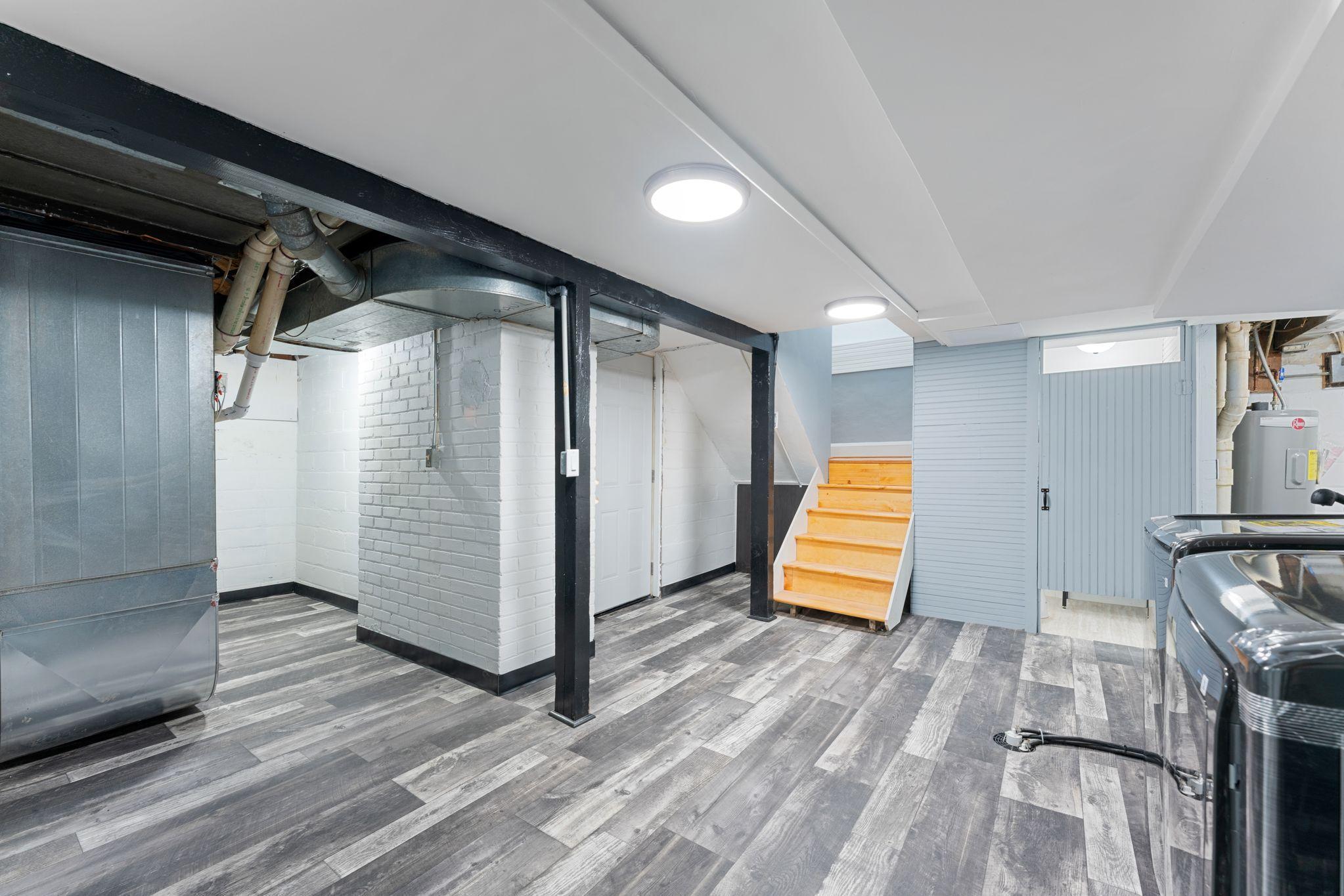 2020 Arcade Street Maplewood, MN 55109 - Photo 47 of 56