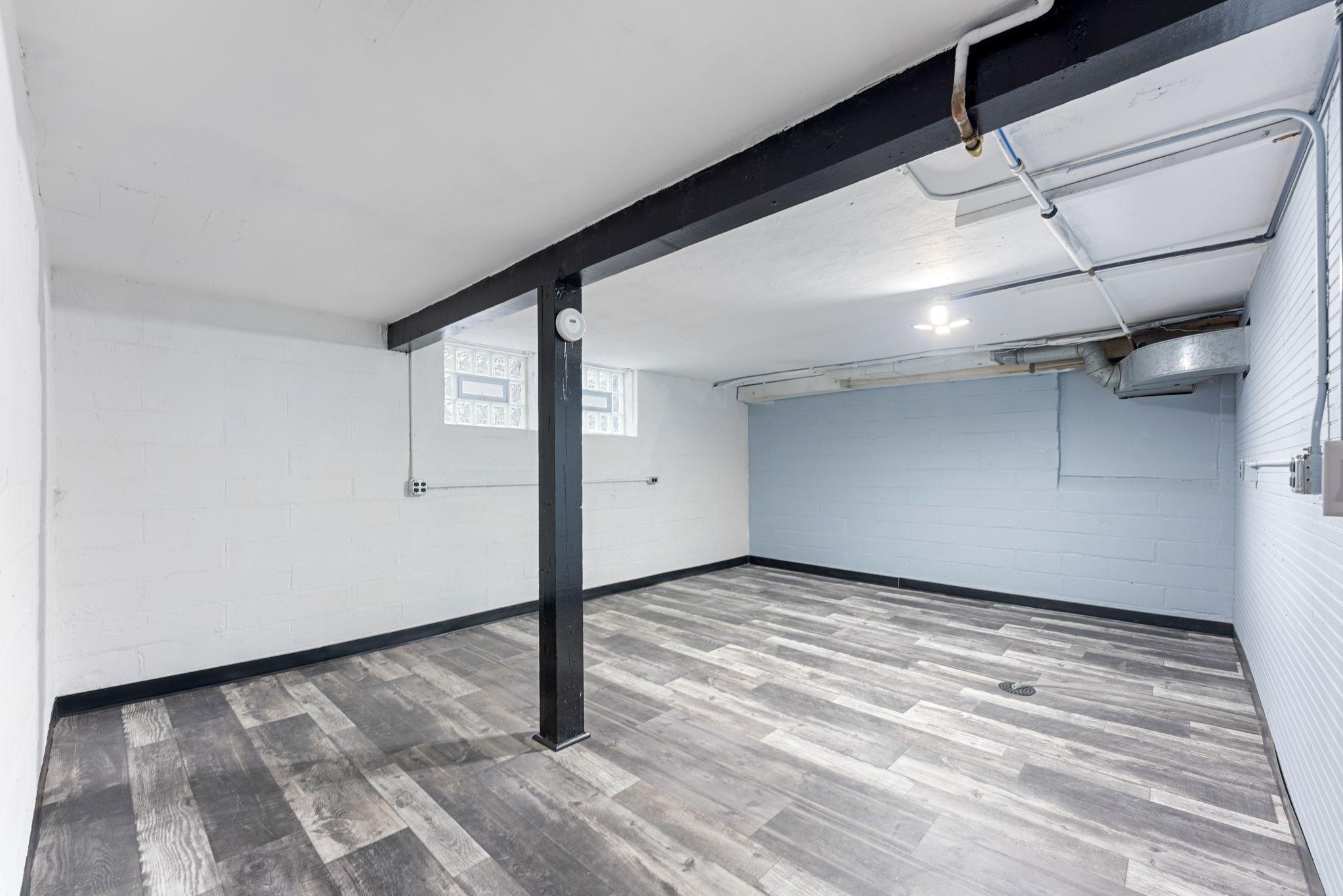 2020 Arcade Street Maplewood, MN 55109 - Photo 50 of 56