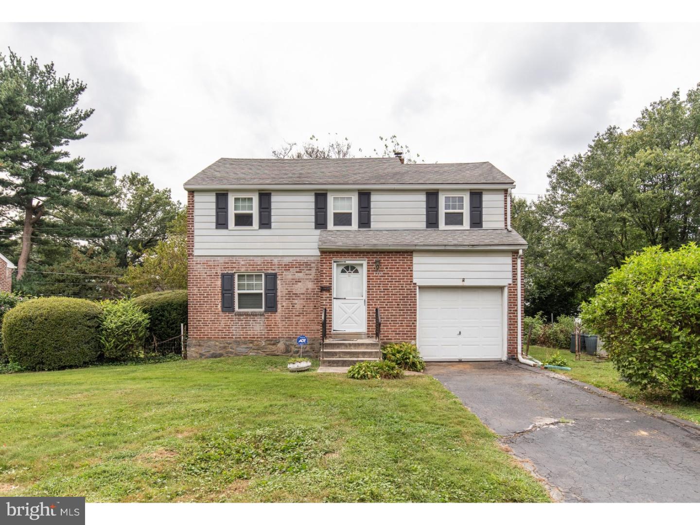 120 Rambling Way Springfield, PA 19064 - Photo 1 of 24
