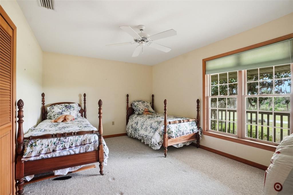 18610 Townsend House Road Dade City, FL 33523 - Photo 48 of 93