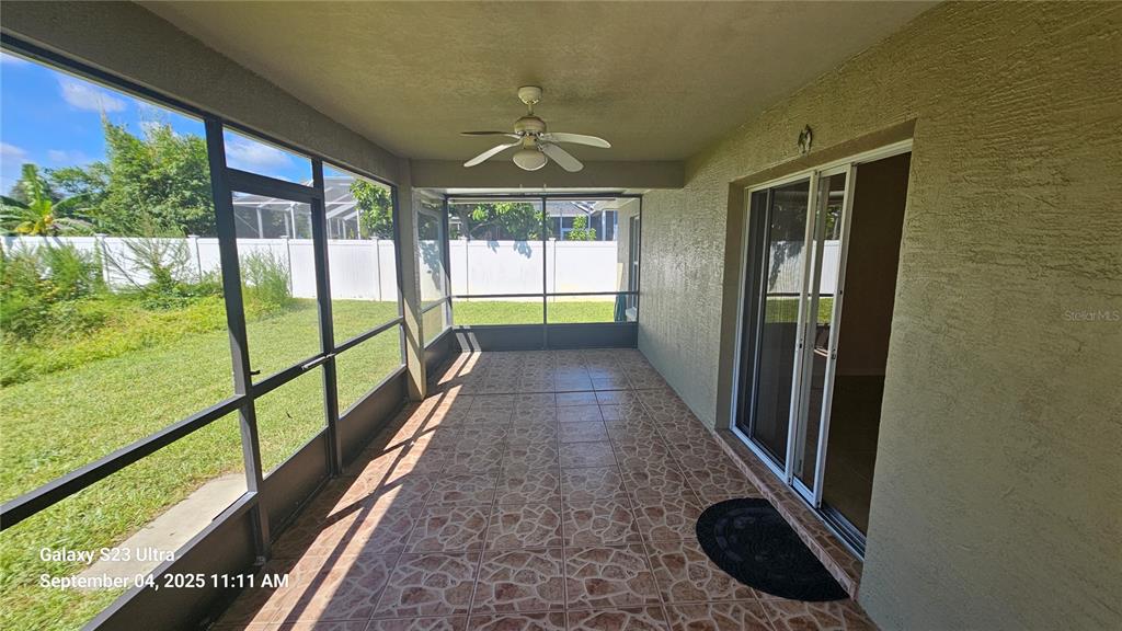 33 Fenwick Lane Palm Coast, FL 32137 - Photo 15 of 16 a view of entryway