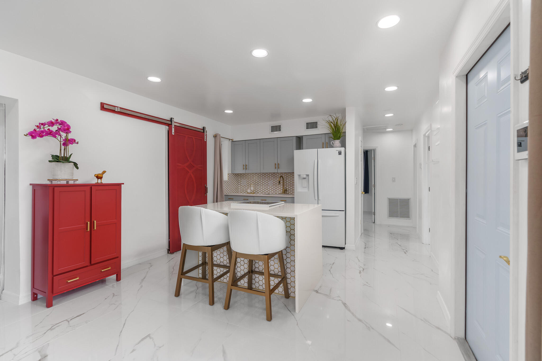 201 Northeast 28th Court Boynton Beach, FL 33435 - Photo 18 of 48 Kitchen 2