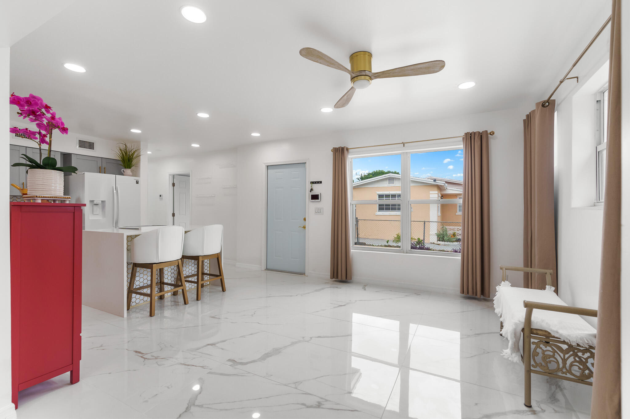 201 Northeast 28th Court Boynton Beach, FL 33435 - Photo 2 of 48 Front Door View