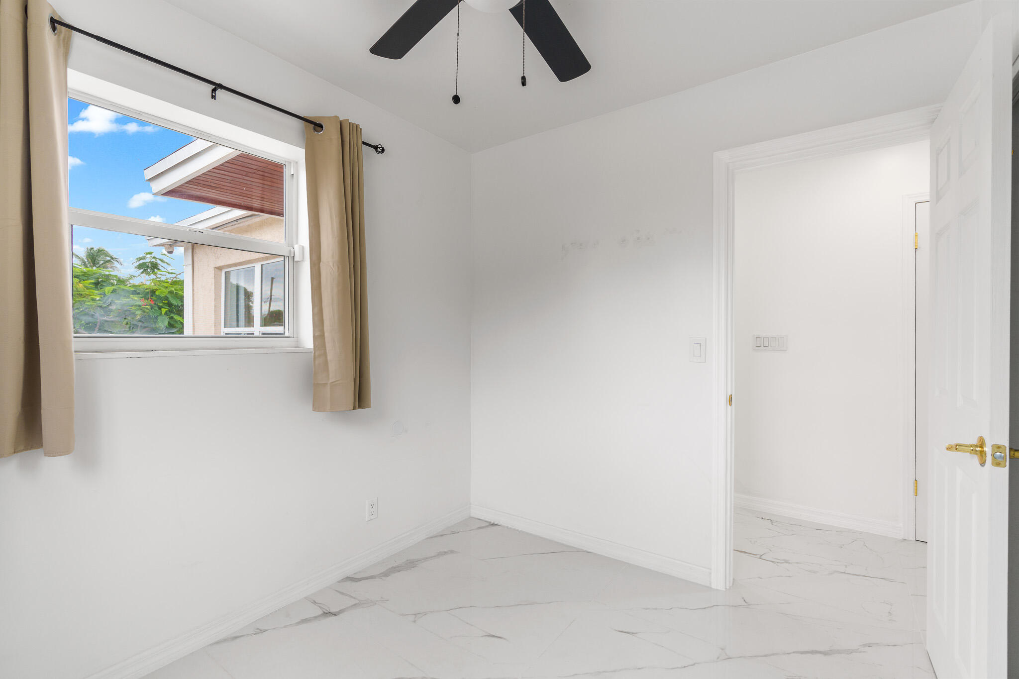 201 Northeast 28th Court Boynton Beach, FL 33435 - Photo 25 of 48 Bedroom 1