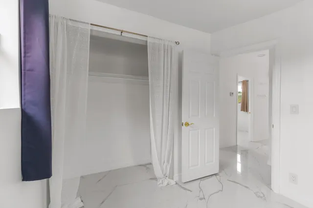 $2,900 | 201 Northeast 28th Court, Boynton Beach, FL 33435