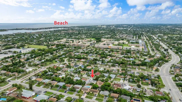 $2,900 | 201 Northeast 28th Court, Boynton Beach, FL 33435