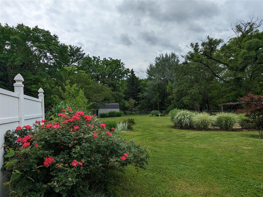 920 Tremont Road Salem, VA 24153 - Photo 32 of 35 203737pxl_20240523_172124755_203737_S