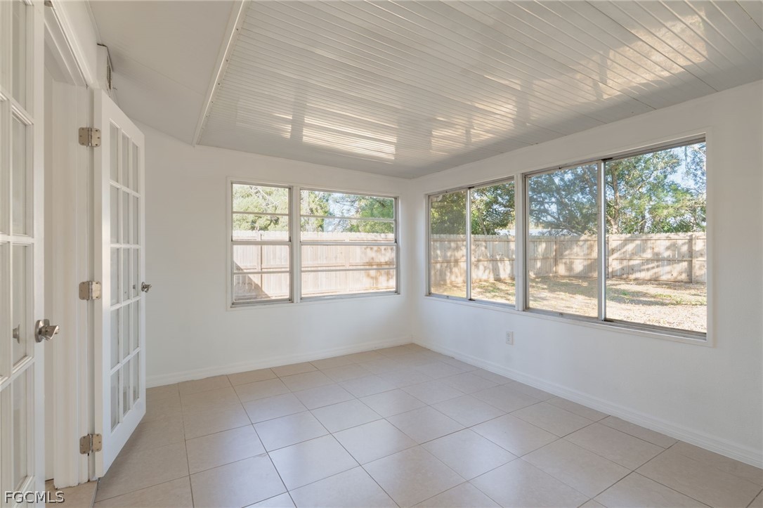 100 Contee Drive Lehigh Acres, FL 33936 - Photo 5 of 24