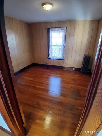 $1,800 | 652 High Street, Unit 2, Middletown, CT 06457