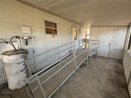 a view of a storage & utility room