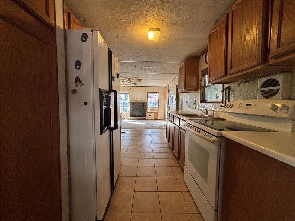 9244 Ogalala Street New Port Richey, FL 34654 - Photo 5 of 17