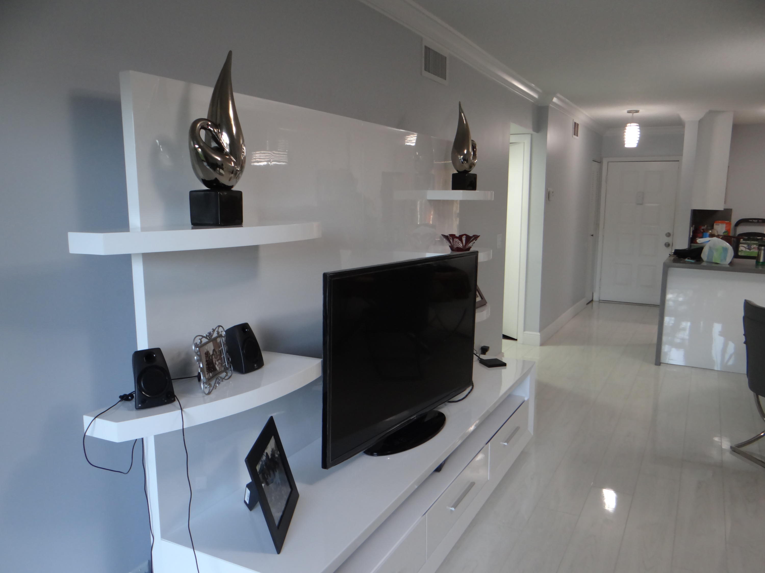 22159 Palms Way, Unit 106 Boca Raton, FL 33433 - Photo 36 of 43 DSC00520