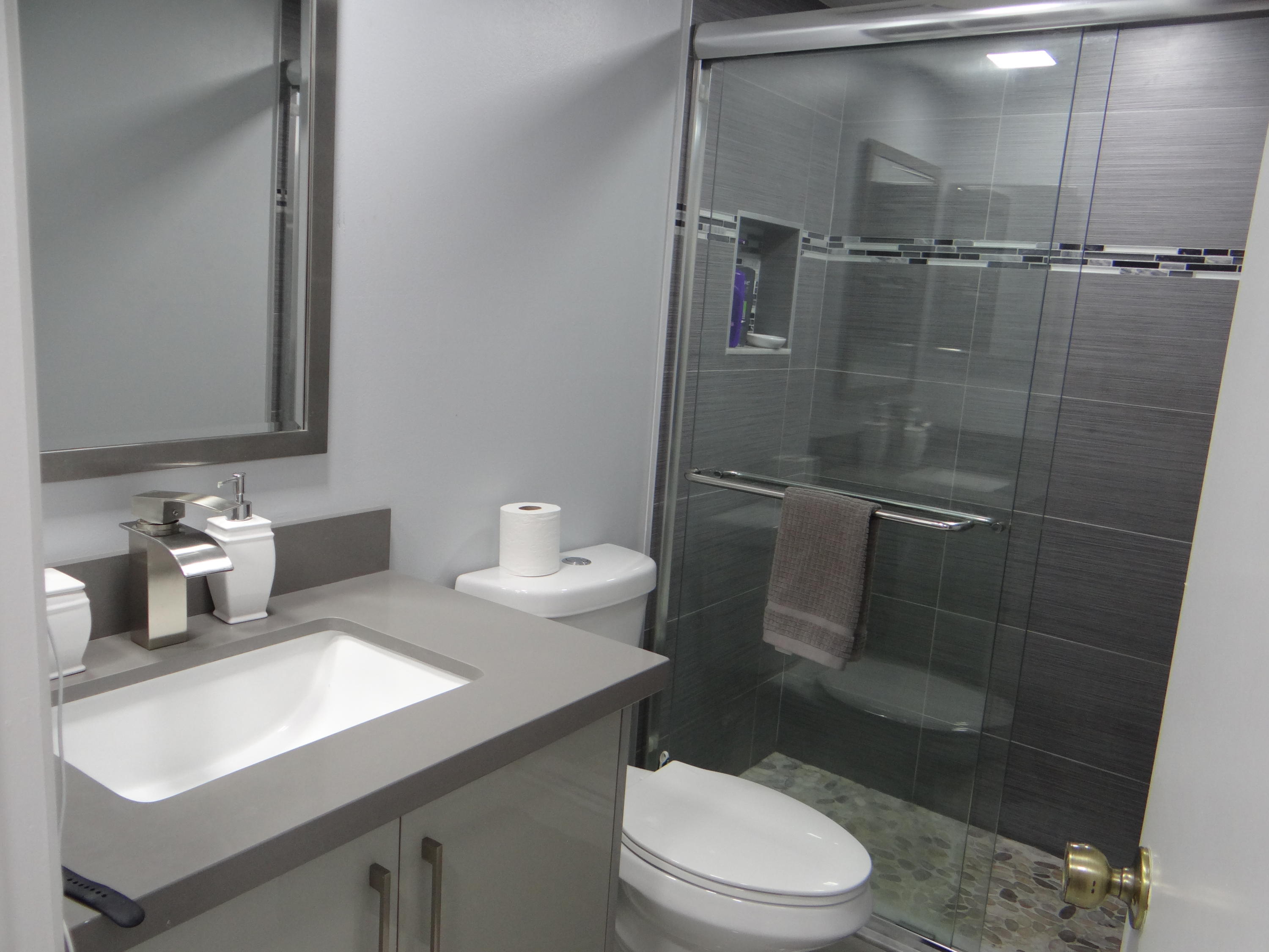 22159 Palms Way, Unit 106 Boca Raton, FL 33433 - Photo 40 of 43 DSC00524