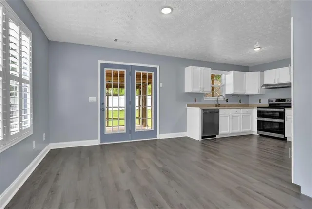 $340,000 | 5021 Limerick Lane, Flowery Branch, GA 30542