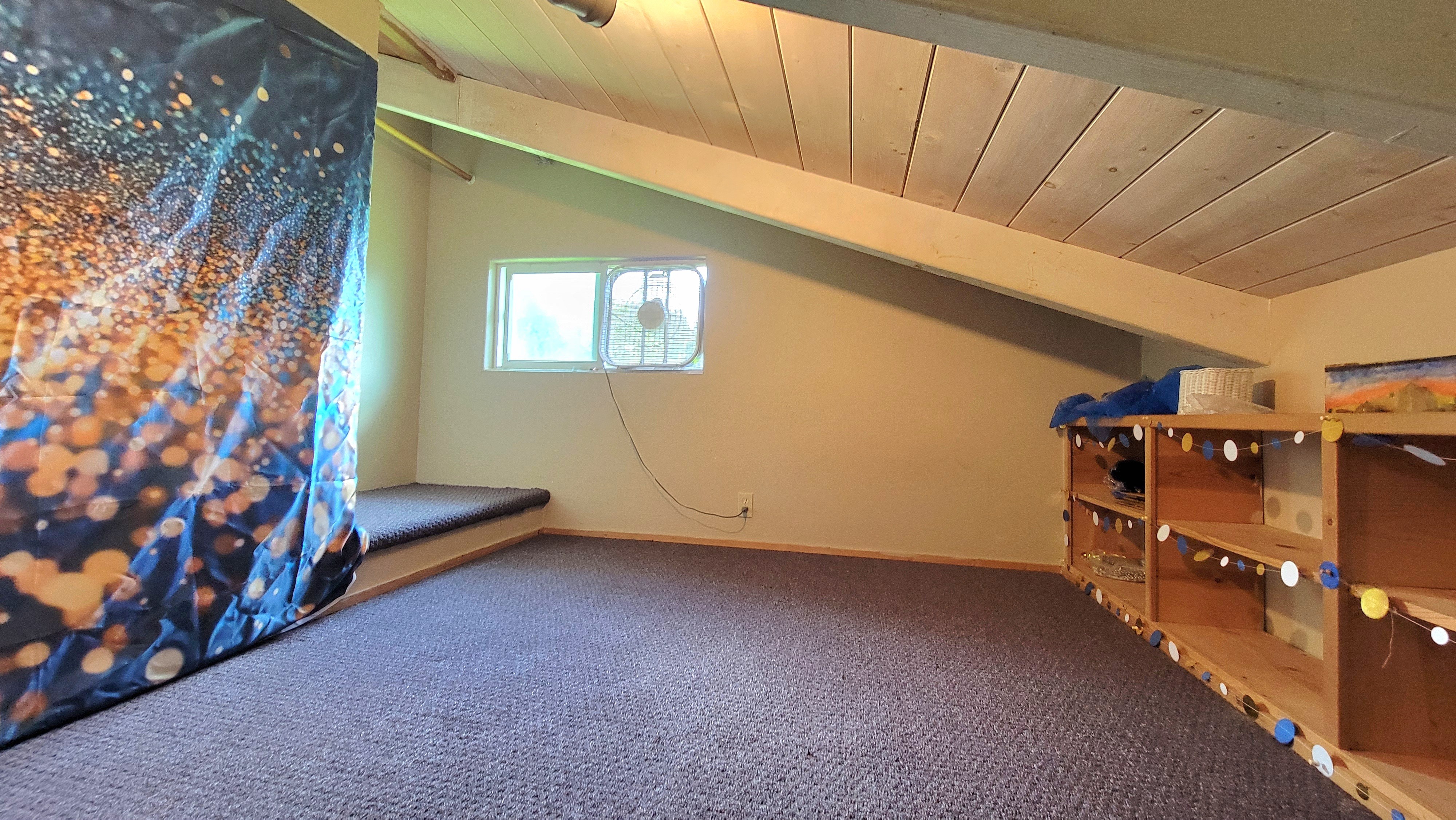 78-1392 Bishop Road Holualoa, HI 96725 - Photo 20 of 30 a view of a garage