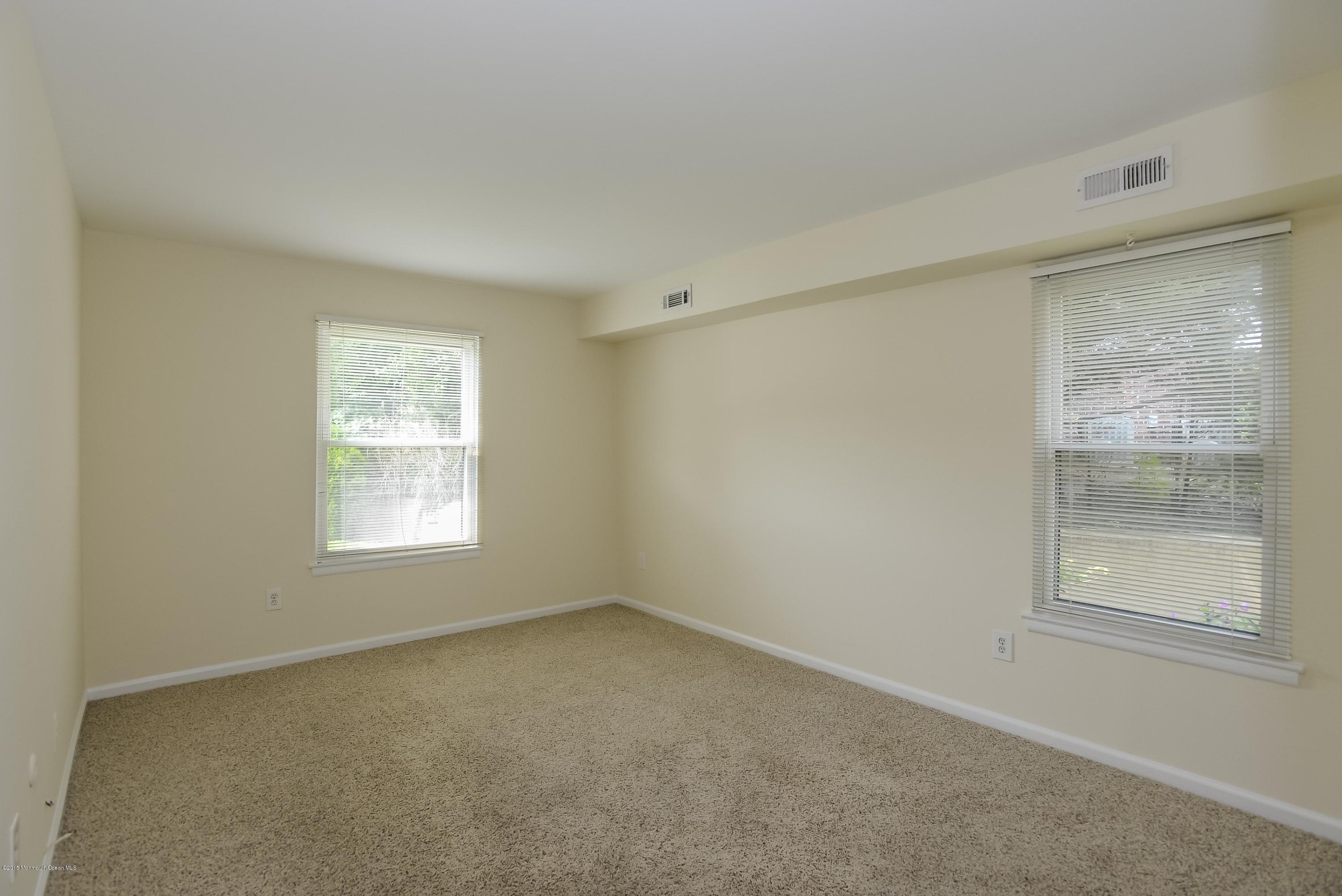 200 Portland Road, Unit A2 Rumson, NJ 07760 - Photo 21 of 26 015_Bedroom