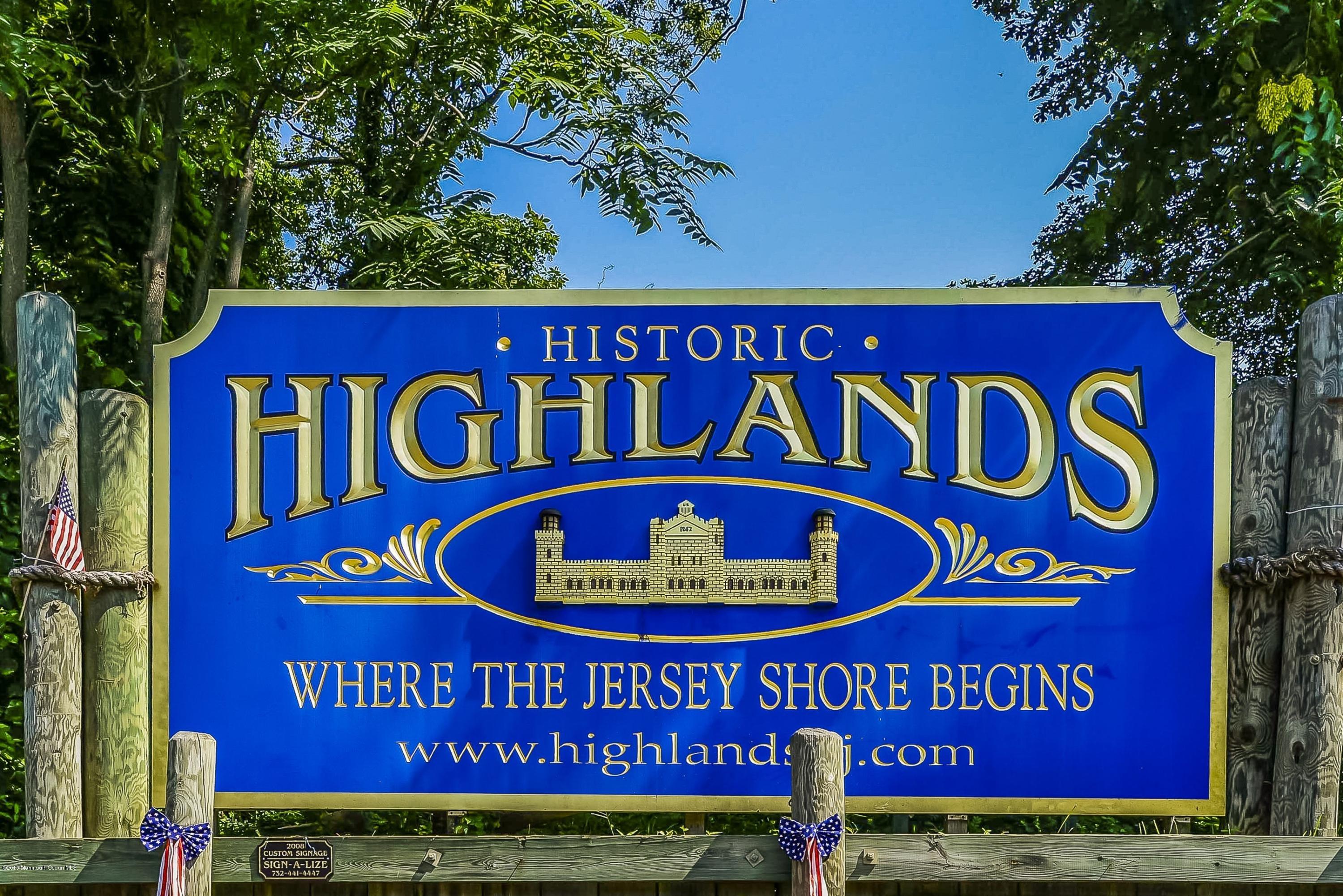 200 Portland Road, Unit A2 Rumson, NJ 07760 - Photo 23 of 26 001_Highlands Sign