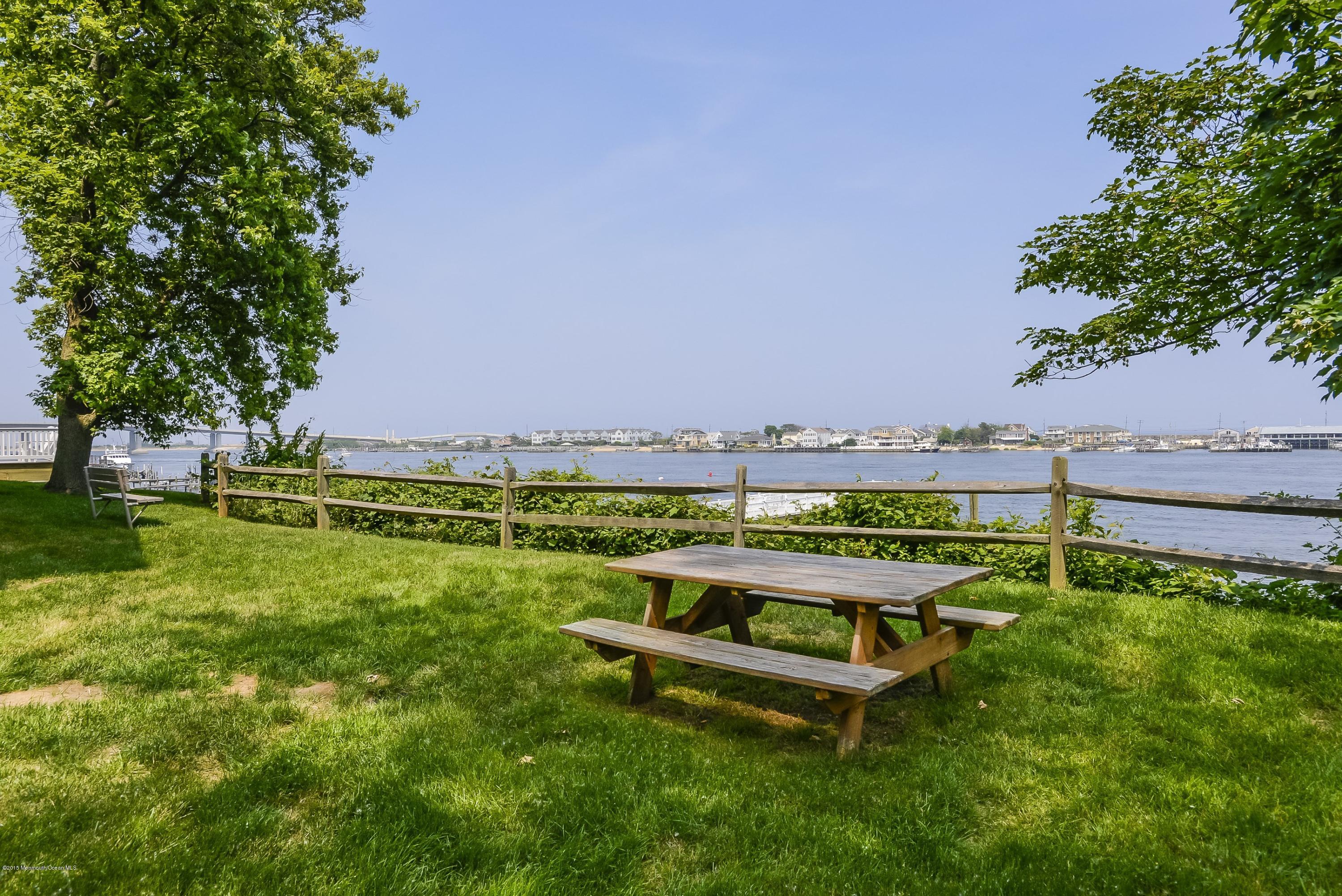 200 Portland Road, Unit A2 Rumson, NJ 07760 - Photo 10 of 26 024_.