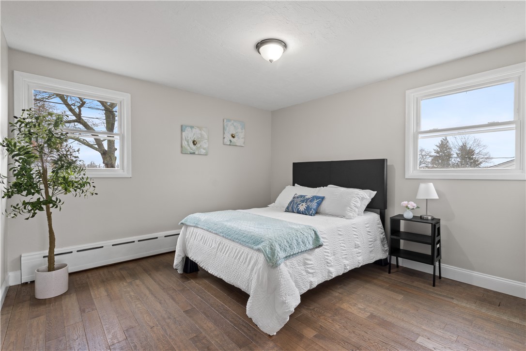 81 Kenyon Road Tiverton, RI 02878 - Photo 12 of 29