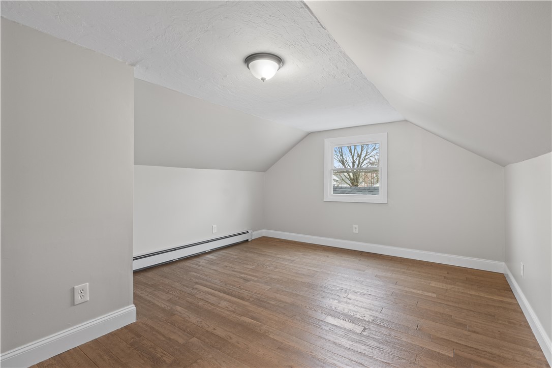 81 Kenyon Road Tiverton, RI 02878 - Photo 15 of 29