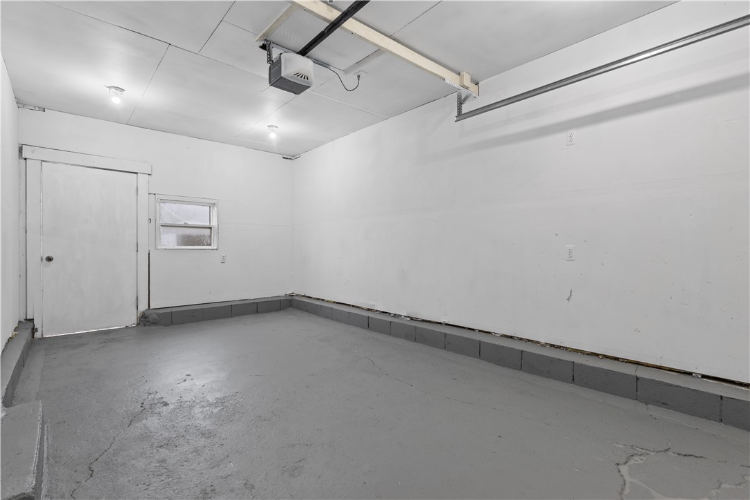 81 Kenyon Road Tiverton, RI 02878 - Photo 24 of 29