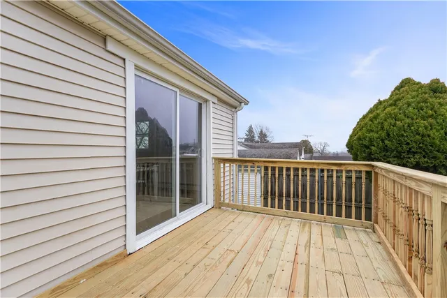 $485,000 | 81 Kenyon Road, Tiverton, RI 02878