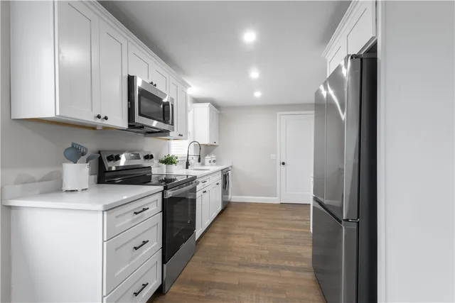 $485,000 | 81 Kenyon Road, Tiverton, RI 02878