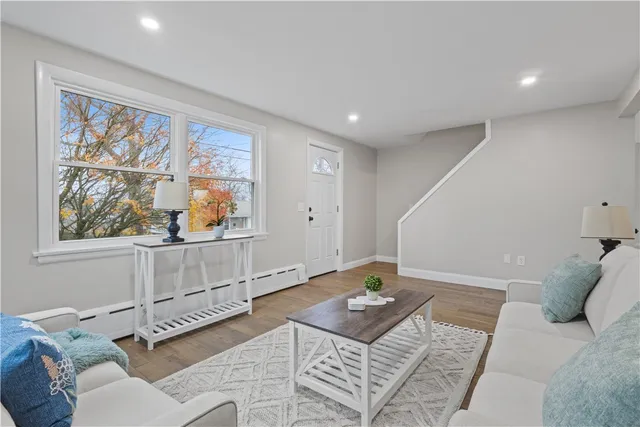 $485,000 | 81 Kenyon Road, Tiverton, RI 02878