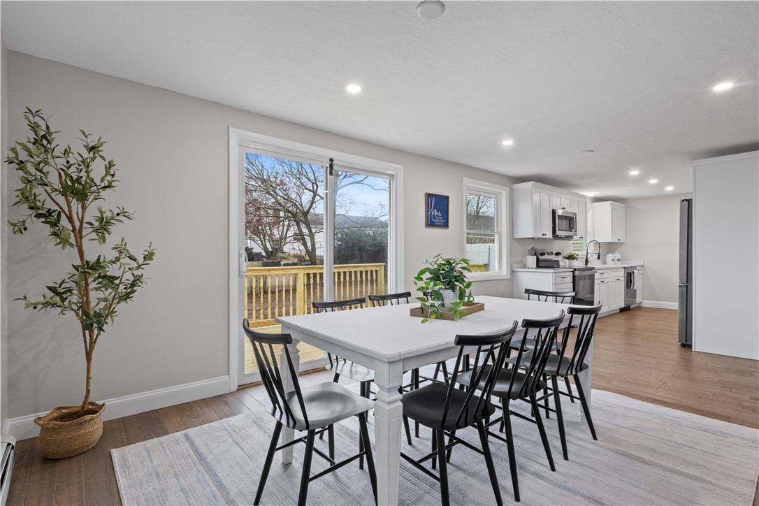 81 Kenyon Road Tiverton, RI 02878 - Photo 9 of 29